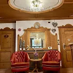 Aparthotel Wellness Panorama - Check-in At Olympia 3*