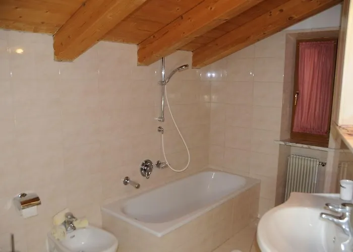 アパートホテル Wellness Panorama - Check-in At Olympia アラッバ